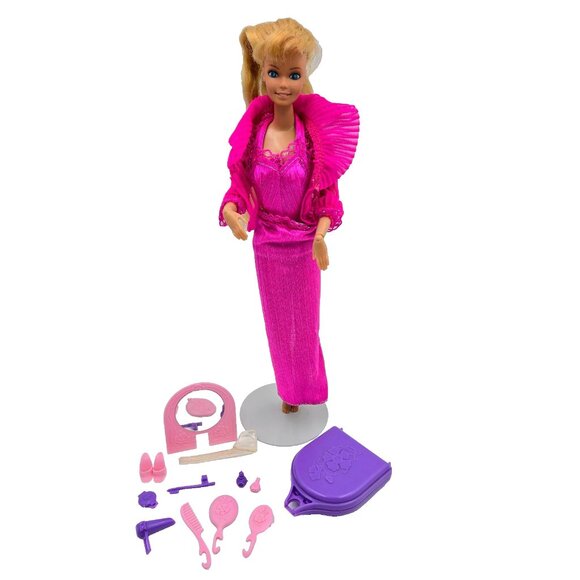 Beauty Secrets Barbie Doll 1979 Accessories 1290 Pink Dress Mattel Read - Picture 1 of 16